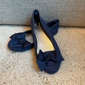 GAP Kids Navy Dress Shoes with Bow Accent